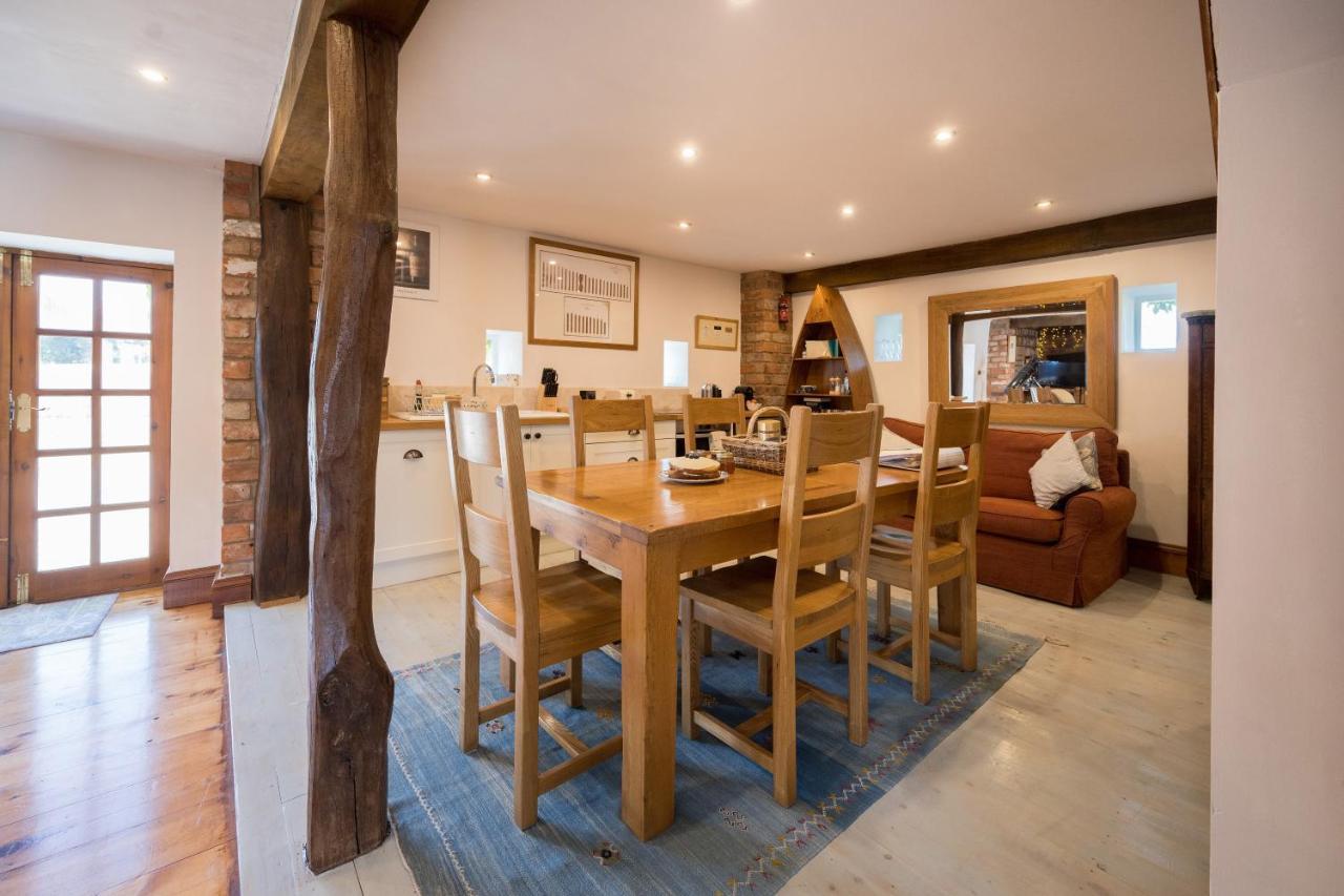 Вилла Crow House Barn Copgrove Экстерьер фото